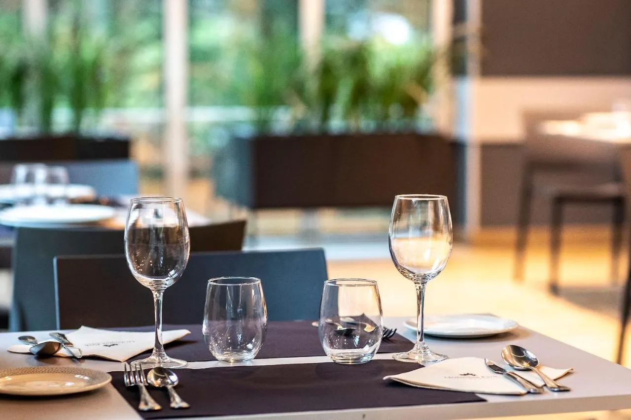 ***  Hotel Urdanibia Park Ирун Испания